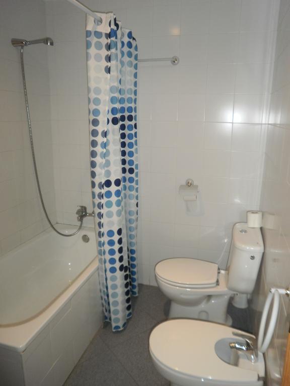 Hostal Miraflor De Las Cadenas Cuacos De Yuste Dış mekan fotoğraf